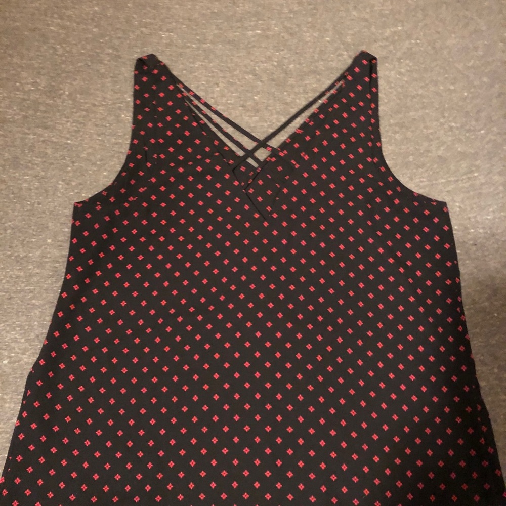 Express Top - Picture 2 of 7